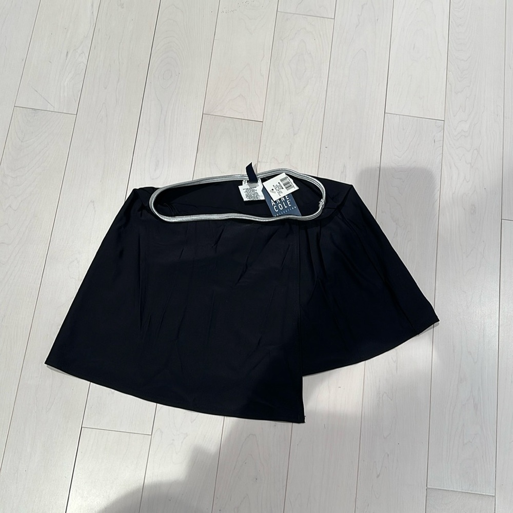 NWT Anne Cole Swim Cover Skirt - size M